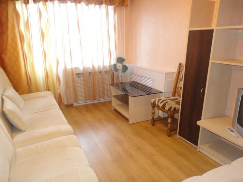 Машиностроитель