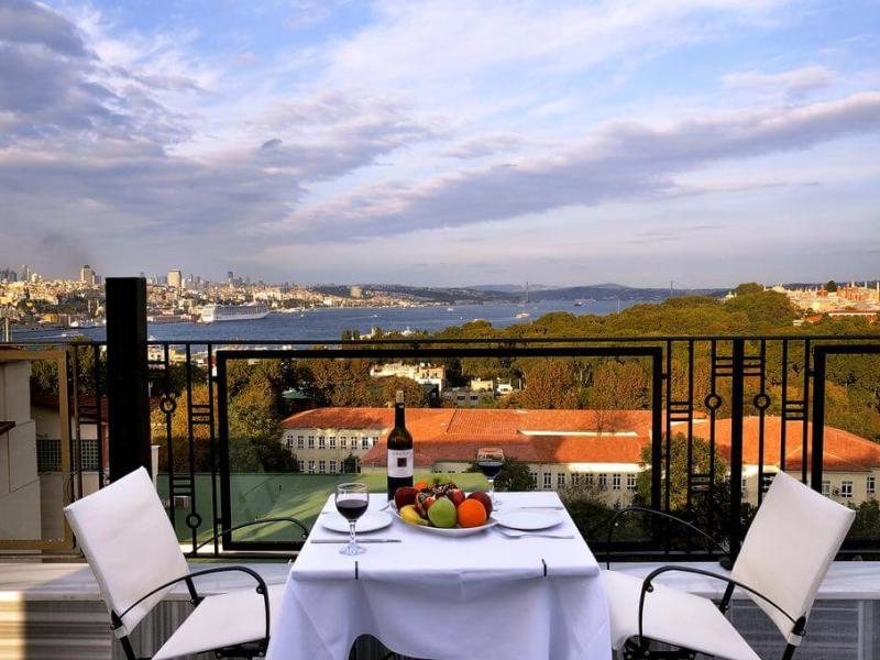 Agora Life Hotel