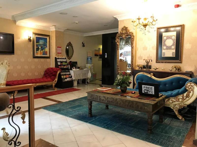 Grand Ambiance Hotel