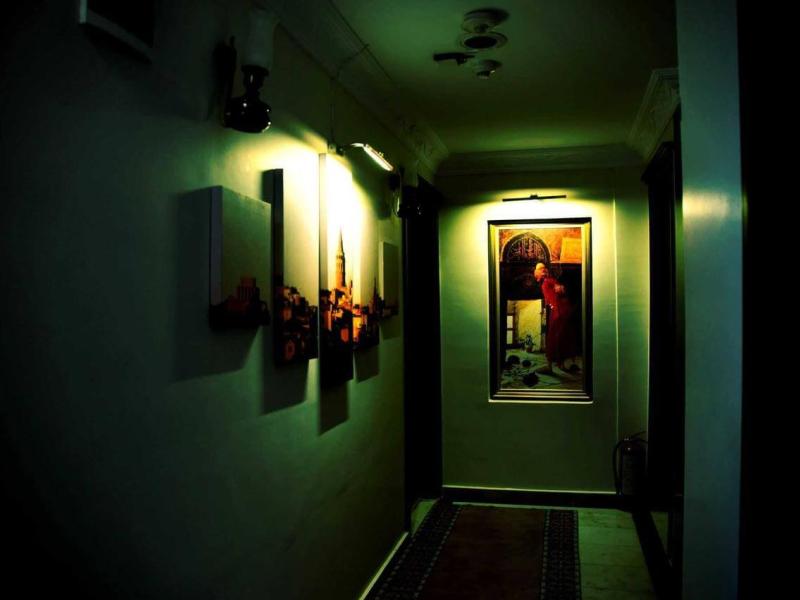 Grand Ambiance Hotel