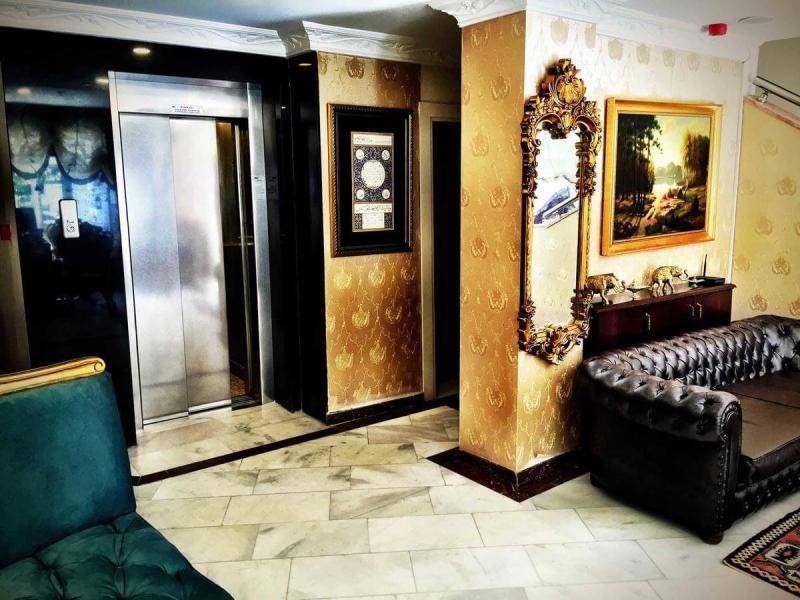 Grand Ambiance Hotel