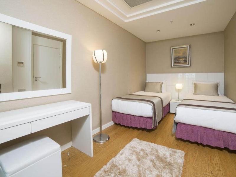 Radisson Residences Avrupa Tem Istanbul