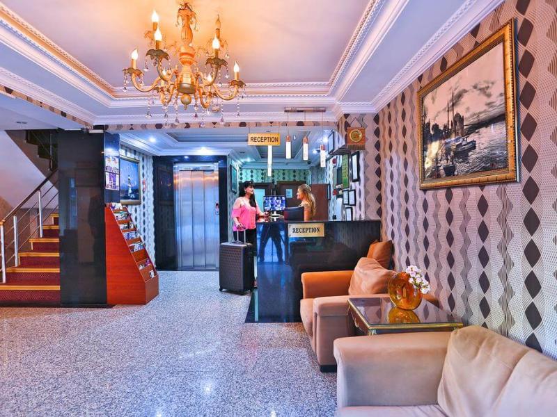 Kaya Royal Hotel