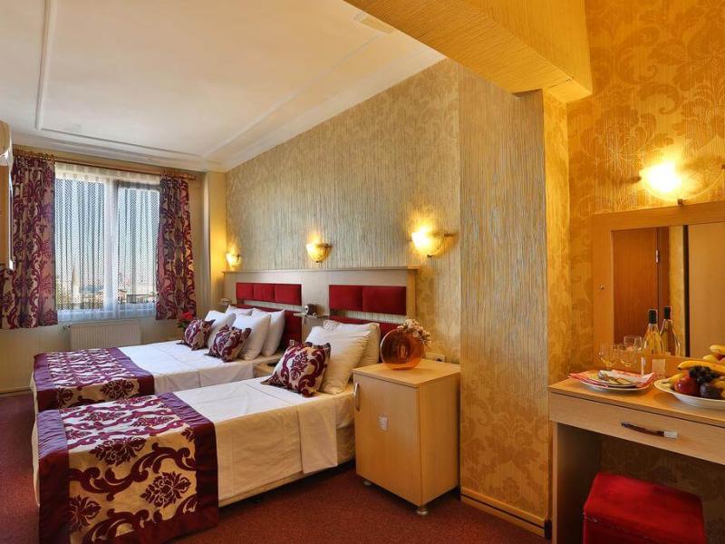 Kaya Royal Hotel