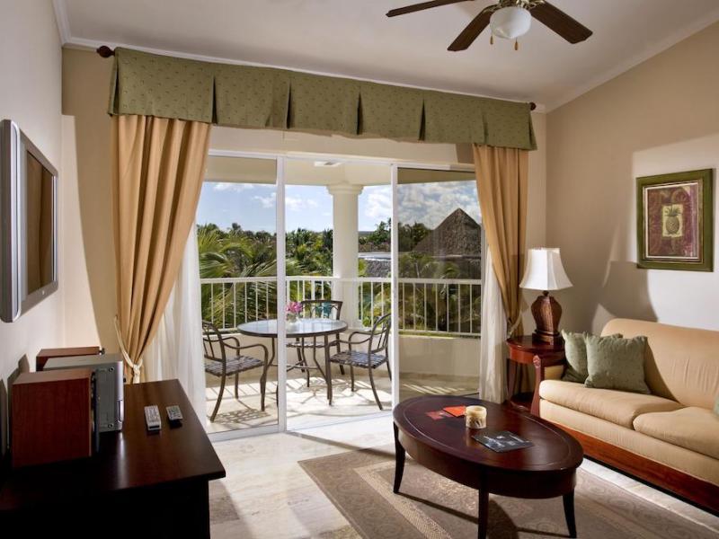 The Level at Melia Caribe Tropical