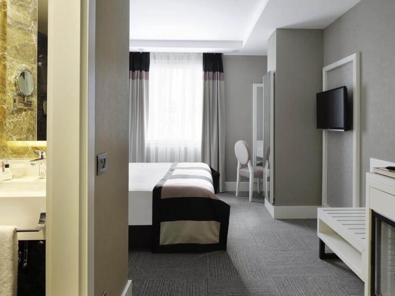 Mia Berre Hotel