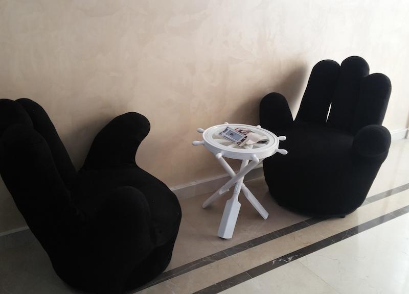 Lal Hotel
