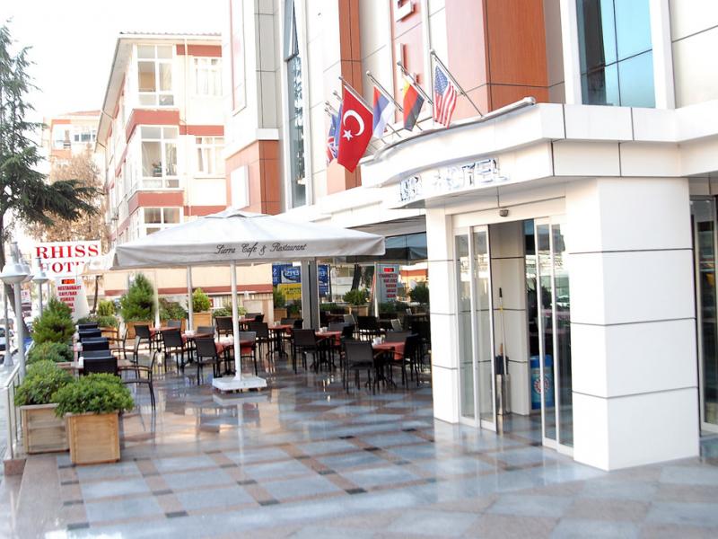 Rhiss Hotel Bostanci