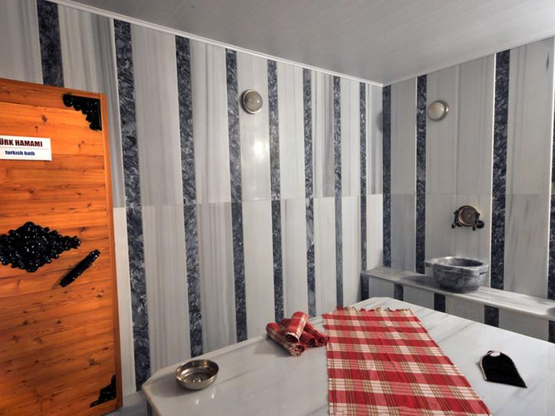 Rhiss Hotel Bostanci