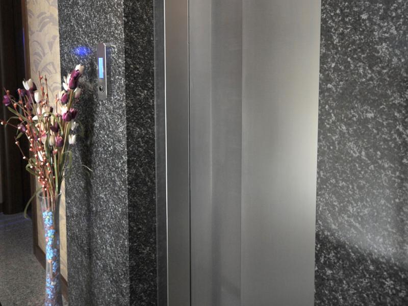 Rhiss Hotel Bostanci