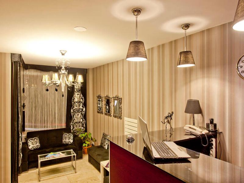 Nisa Sultan Residence