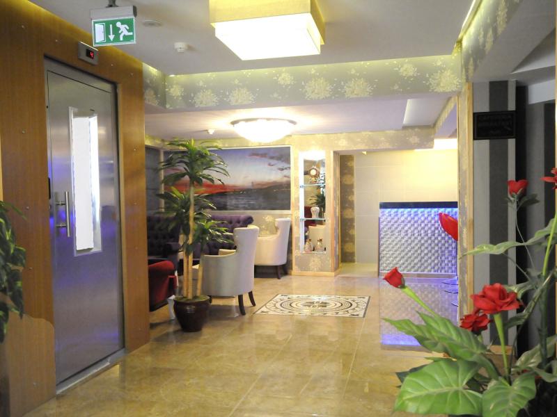 Tamara Residence