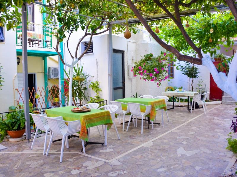 Lefka City Hotel & Apartments