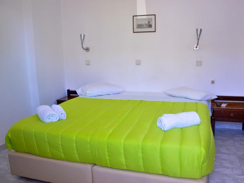 Lefka City Hotel & Apartments