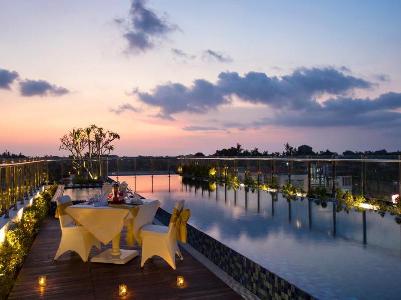 Santika Seminyak