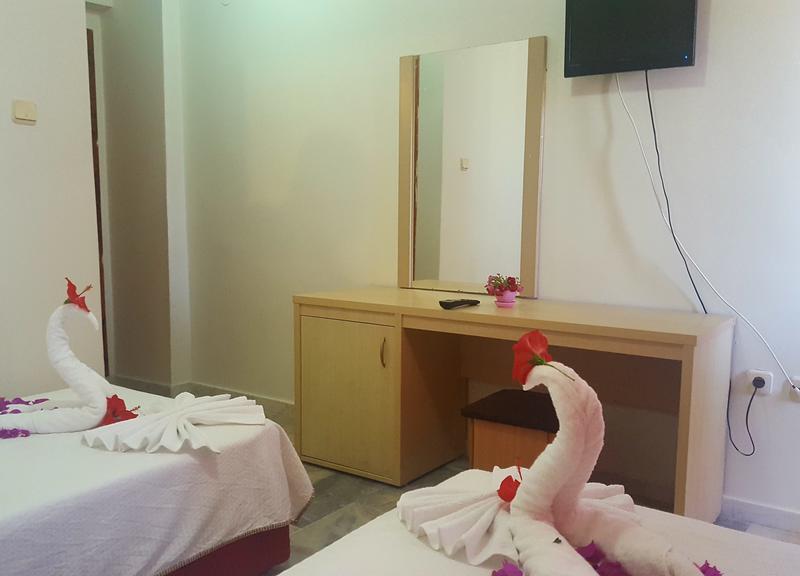 Bellissima Hotel Side