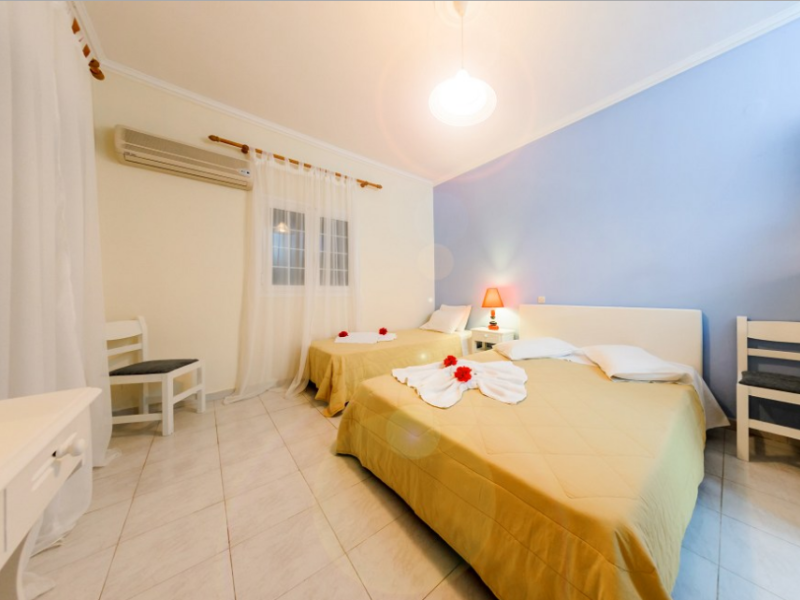 Villa Georgia Studios & Apartments