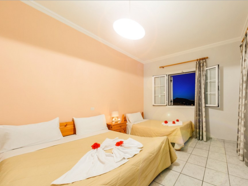 Villa Georgia Studios & Apartments