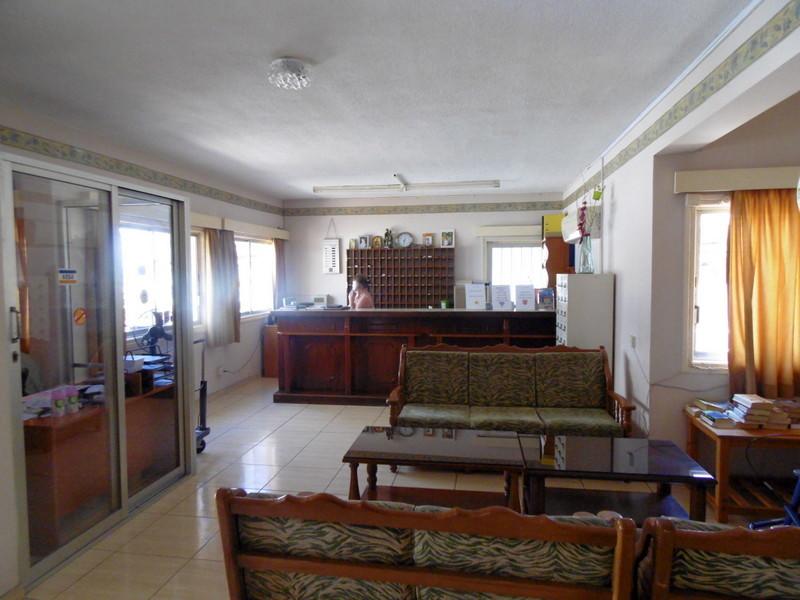 Nick's Hotel Apartments