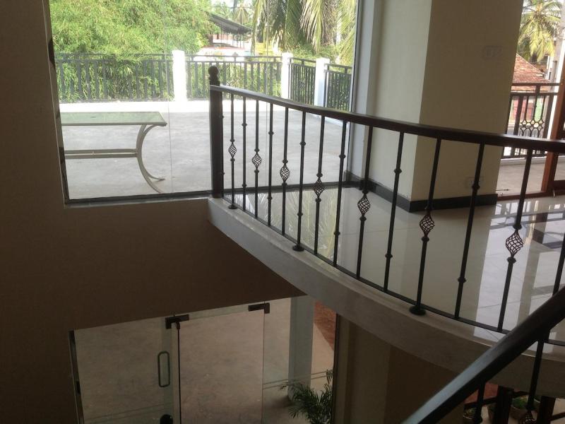 Araliya Blue Beach View Hotel