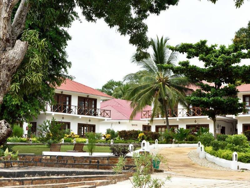 Amaan Ocean Kihinani