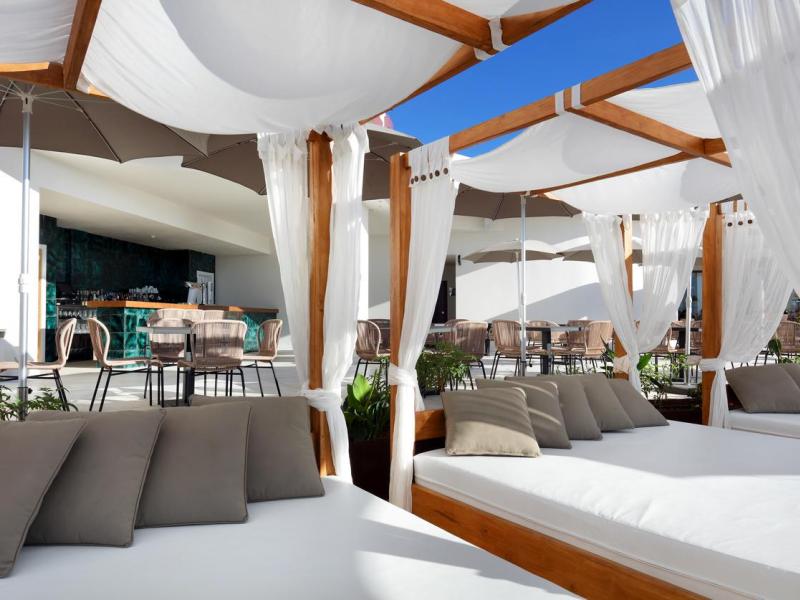Hard Rock Hotel Tenerife