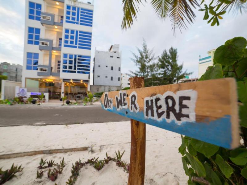 The White Harp Beach Hotel