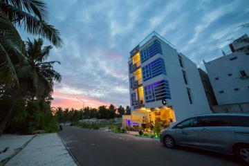 Отель The White Harp Beach Hotel Мальдивы, Мале, фото 15