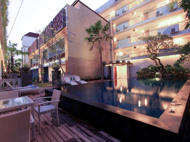 Transera Kamini Legian