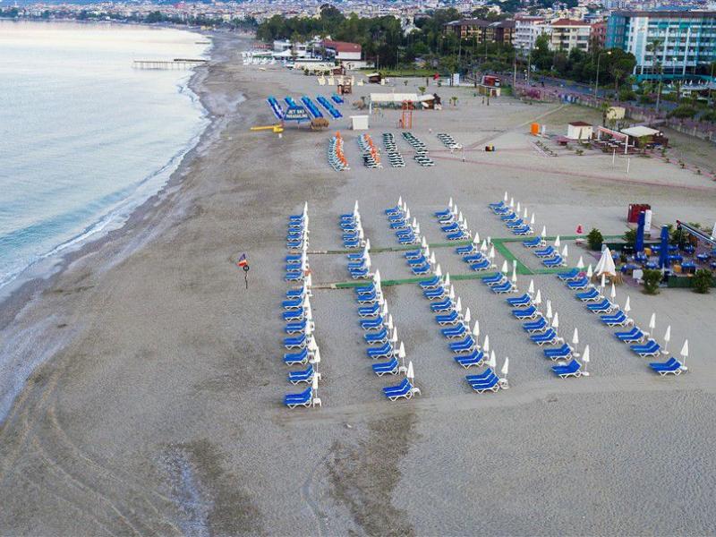 Club Big Blue Suite Hotel