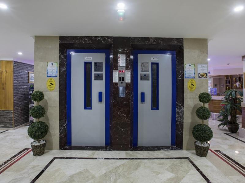 Club Big Blue Suite Hotel