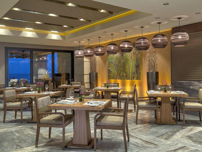 Caresse a Luxury Collection Resort & Spa