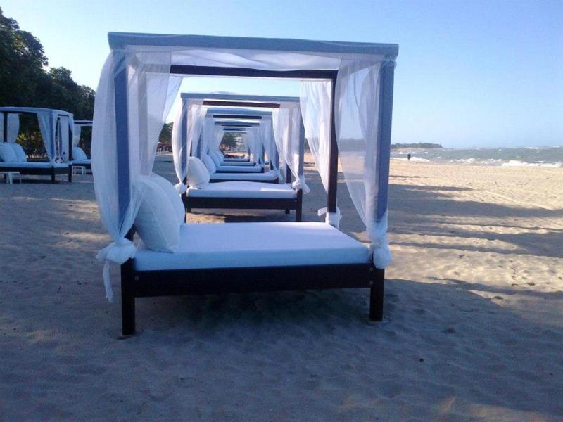 Blue Jack Tar Condos & Villas