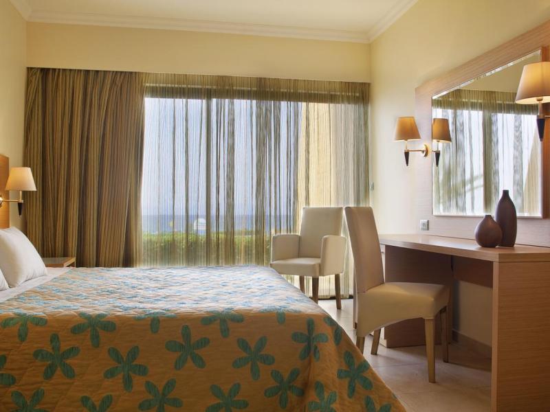 Sol by Melia Cosmopolitan