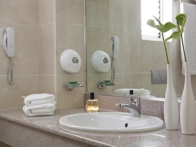 Sol by Melia Cosmopolitan