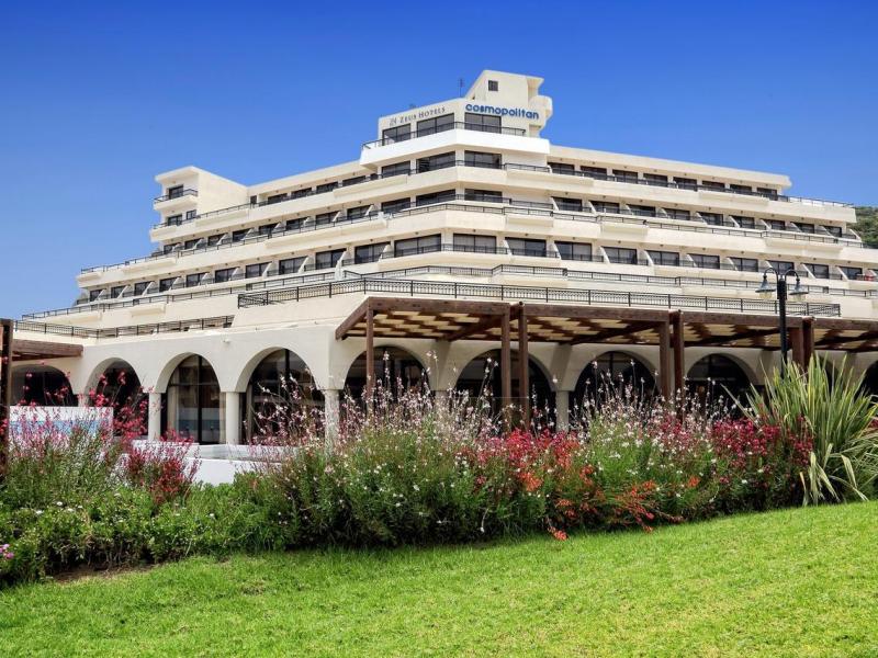 Sol by Melia Cosmopolitan