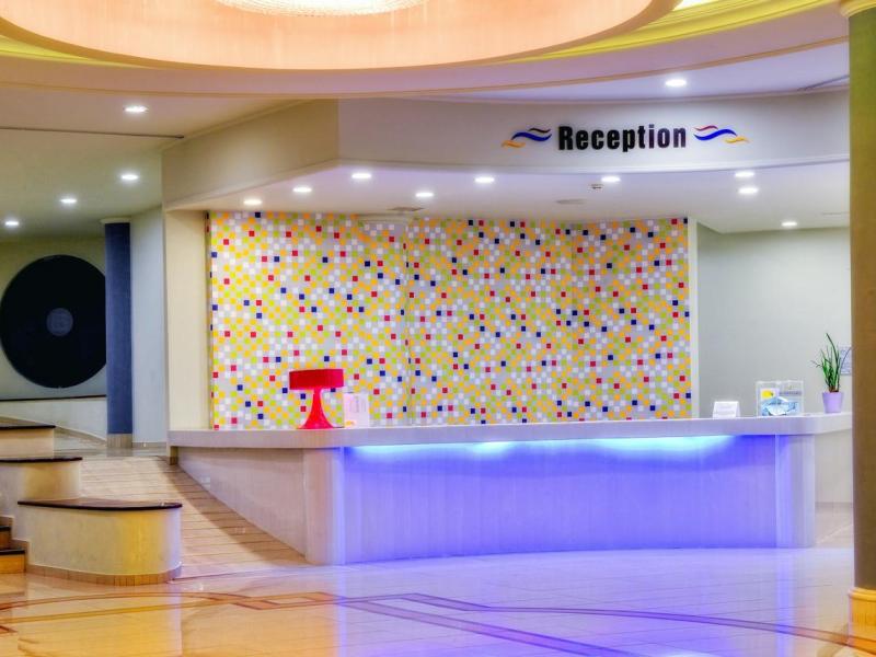 Sol by Melia Cosmopolitan