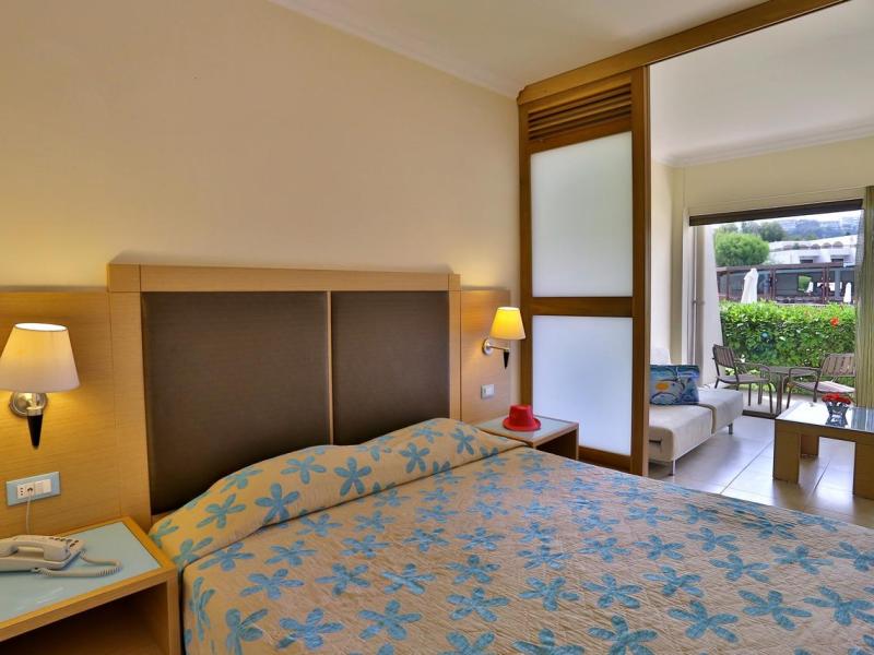 Sol by Melia Cosmopolitan