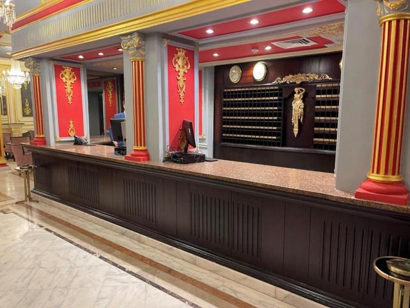 Cosmopolitan Plaza Inn