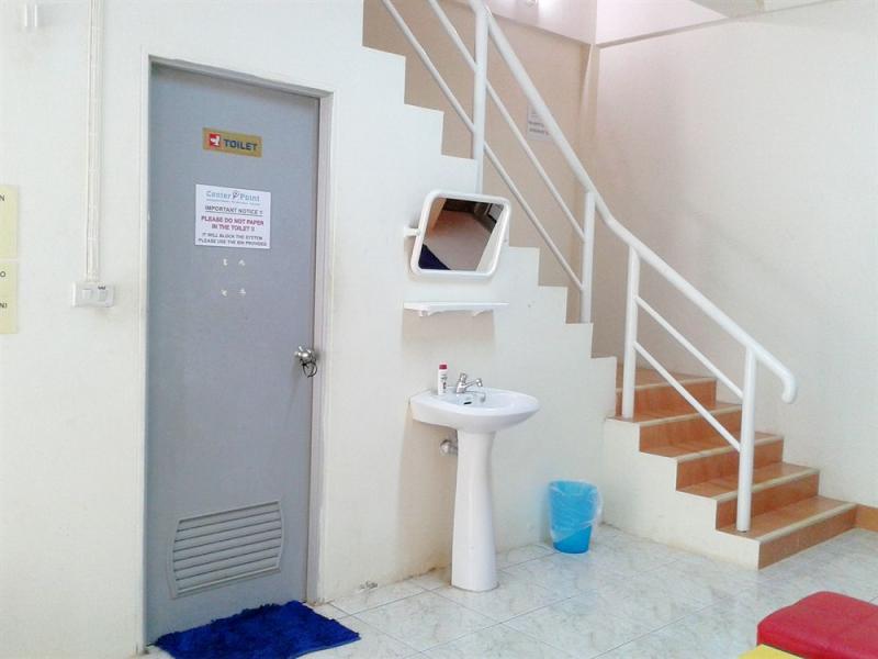 Center Point Dorm Room