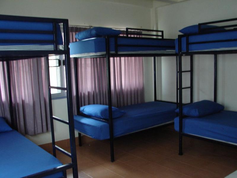 Center Point Dorm Room