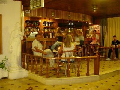 Cosmopolitan Hotel