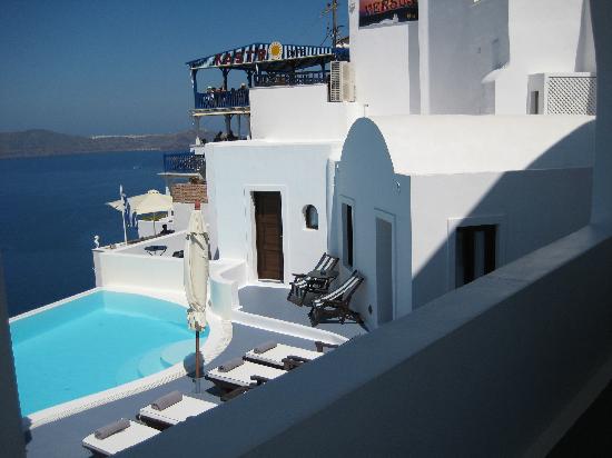 Cosmopolitan Suites