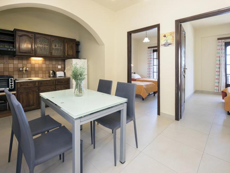 Dimitrios Apartments
