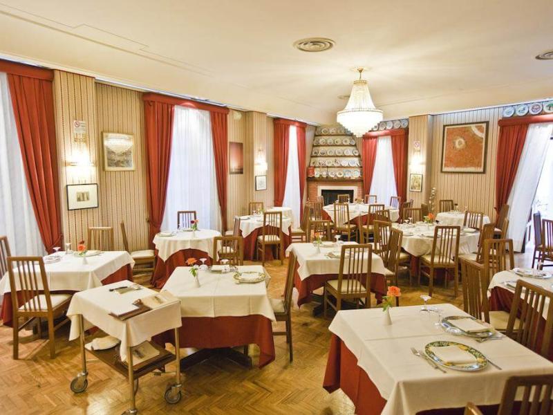Moderno Hotel 