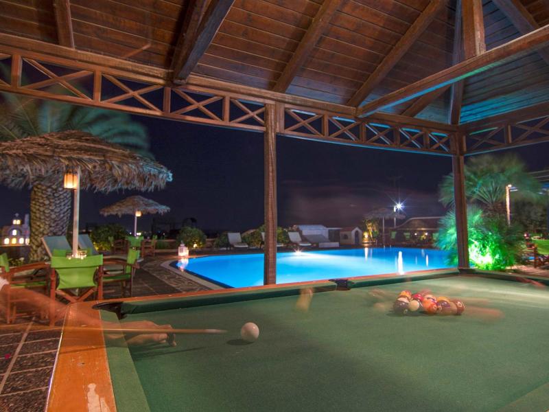 Holiday Beach Resort