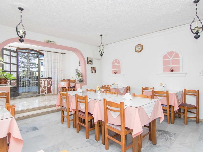 Holiday Beach Resort