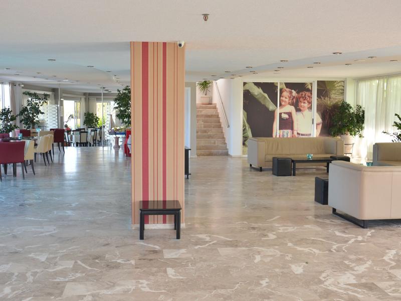 Costa Angela Seaside Resort