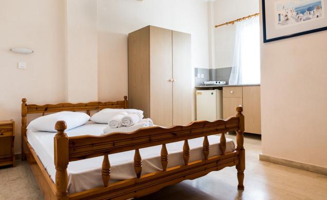 Memento Perissa Hotel