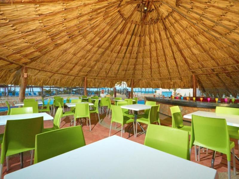 Costa Caribe Beach Hotel & Resort